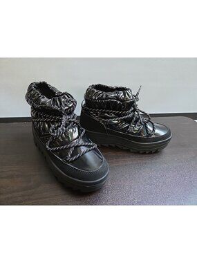 Pajar Black Waterproof Ankle Snow Boots Lace Up Rubber Outsole Insulated Shiny